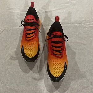 Nike 270 air men’s size 10.5